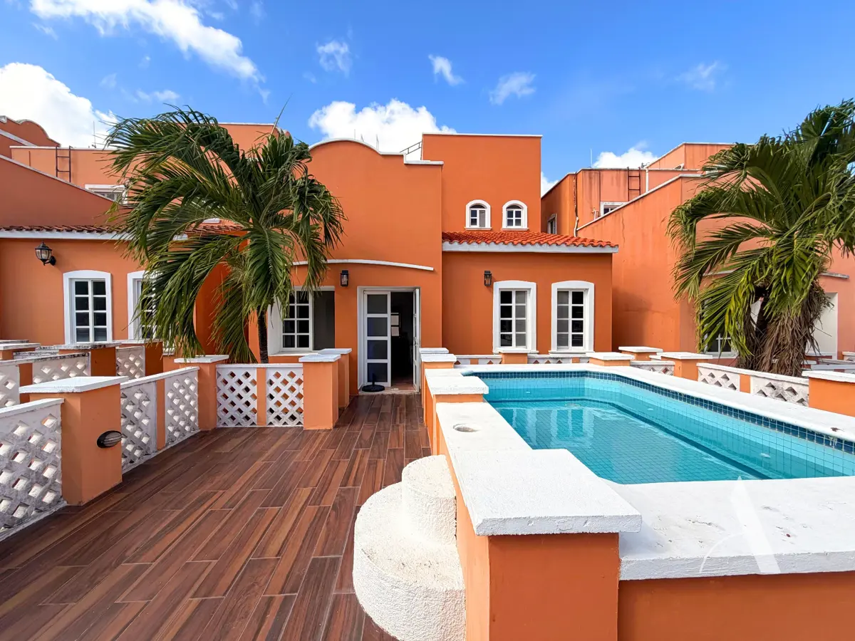 Casa en venta en Cancún Centro, Benito Juárez — foto 1 de 36