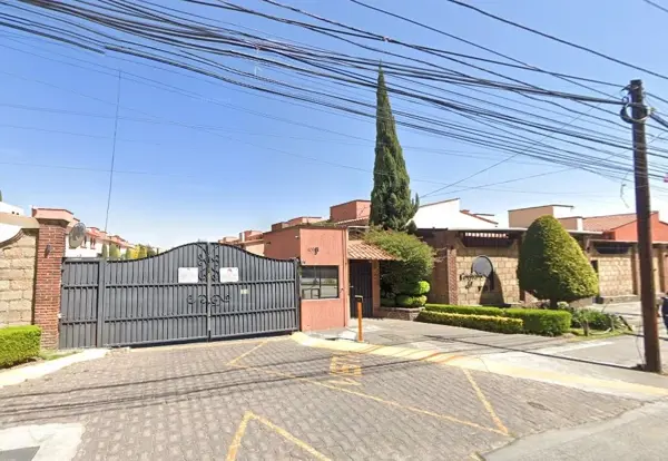 Casa en venta en San Francisco Coaxusco, Metepec — foto 2 de 16