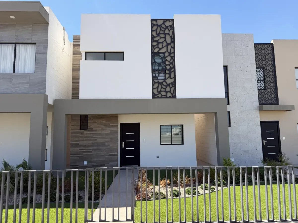 Casa en venta en Privadas Campestre, Mexicali — foto 1 de 18