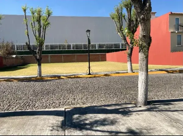 Terreno en venta en Residencial Country Club, Metepec — foto 2 de 5