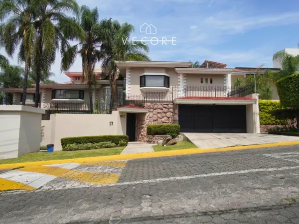 RESIDENCIA EN VENTA EN COLINAS DE SAN JAVIER, ZAPOPAN
