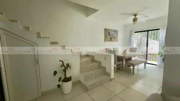 Casa en renta en Estancias Valle de Plata, Apodaca — foto 3 de 16