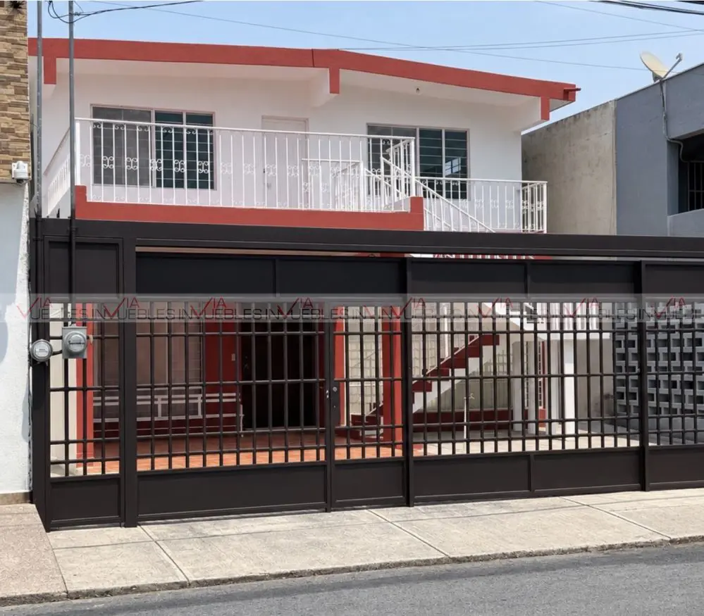 Casa en venta en Roma, Monterrey — foto 1 de 16