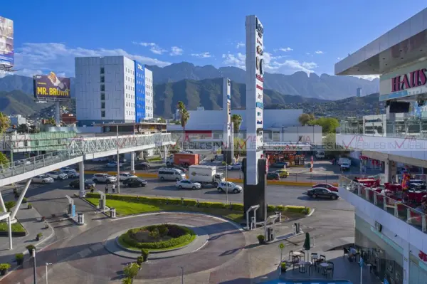Local en renta en Tecnologico, Monterrey — foto 3 de 12