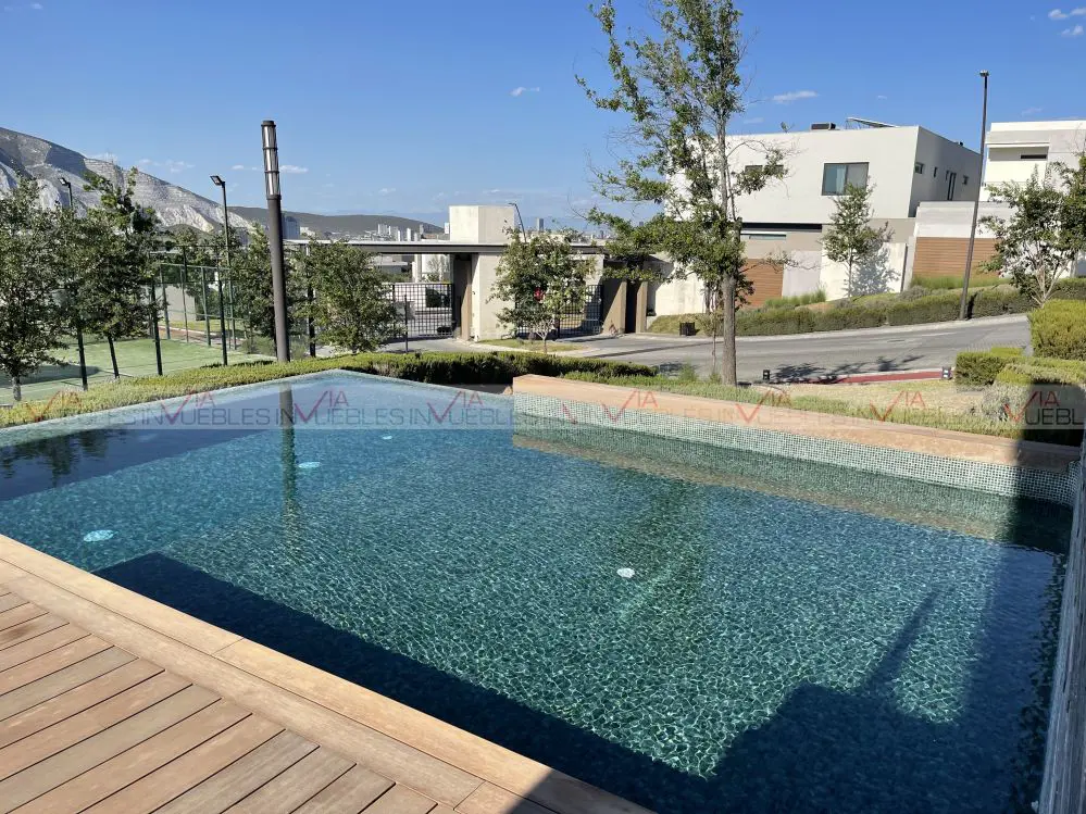 Terreno en venta en Prados de la Sierra, San Pedro Garza García — foto 1 de 23