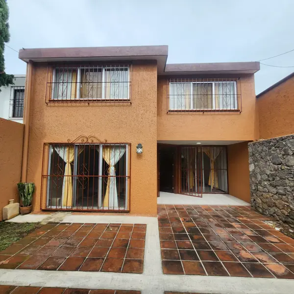 Casa en Renta en San Cristóbal, Cuernavaca: Confort y Ubicación Privilegiada