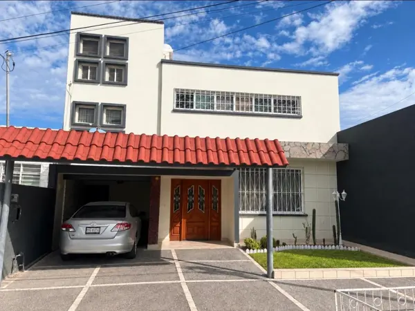 Casa en venta en Las Rosas, Gómez Palacio, Durango