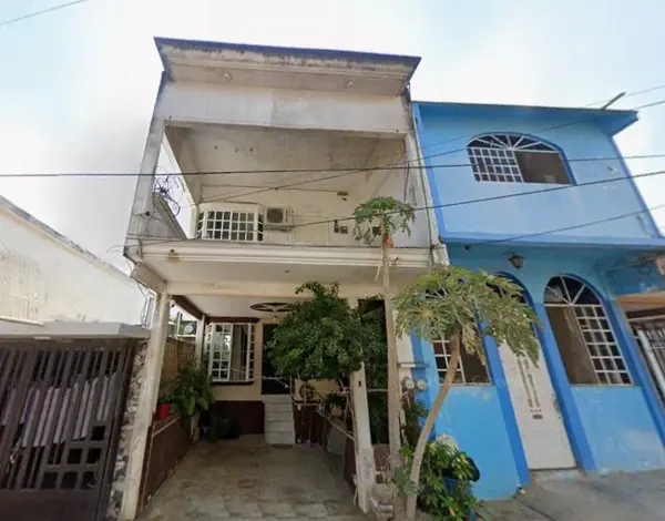 Casa en venta en Jardines de Tlalcualeya, Minatitlán — foto 2 de 9