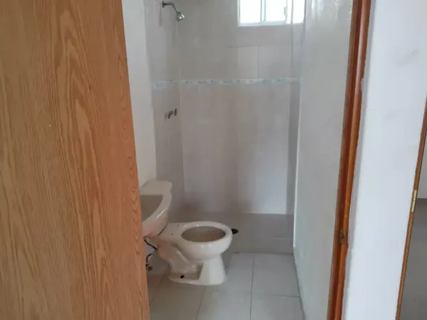 Casa en renta en Carboneras, Mineral de la Reforma — foto 3 de 16