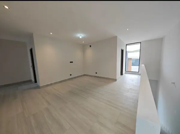 Casa en venta en Carolco, Monterrey — foto 3 de 10