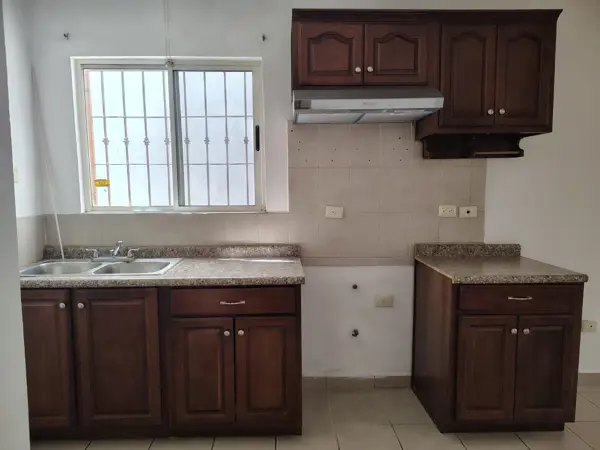 Casa en renta en Cortijo la Silla, Guadalupe — foto 3 de 13
