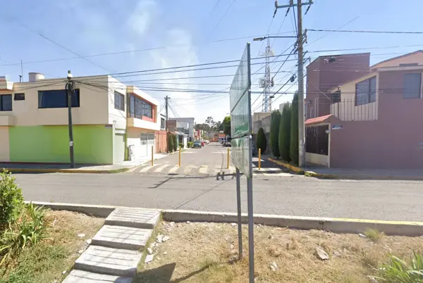 Casa en venta en De Pueblo Nuevo, Toluca — foto 2 de 11