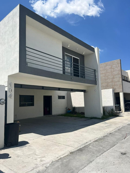 Casa en venta en La Hacienda, Ramos Arizpe, Coahuila de Zaragoza