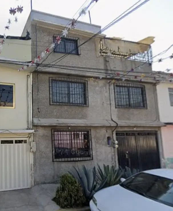 Casa en venta en Agua Azul Grupo C Súper 4 y Súper 23, Nezahualcóyotl — foto 1 de 10
