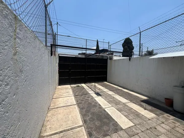 Casa en renta en Lomas de la Carcaña, San Pedro Cholula — foto 2 de 17