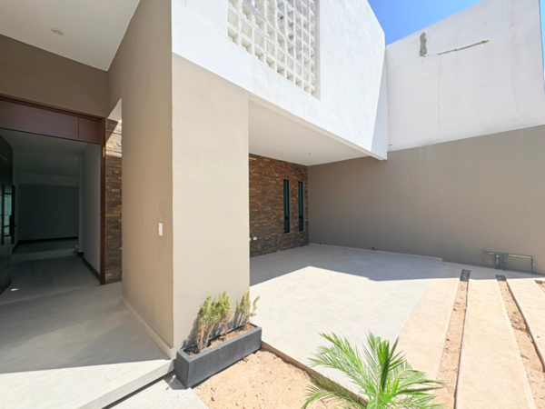 Casa en venta en Los Viñedos, Torreón — foto 2 de 16