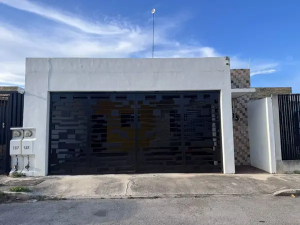 Casa en renta en San Pedro Cholul, Mérida, Yucatán