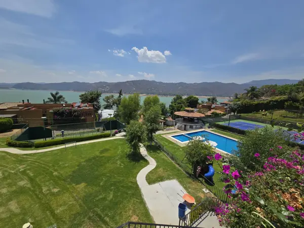 Casa en Renta en la Peña, Valle de Bravo