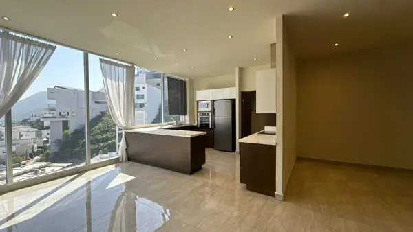 OFREZCO DEPARTAMENTO EN RENTA – VALLE ORIENTE.