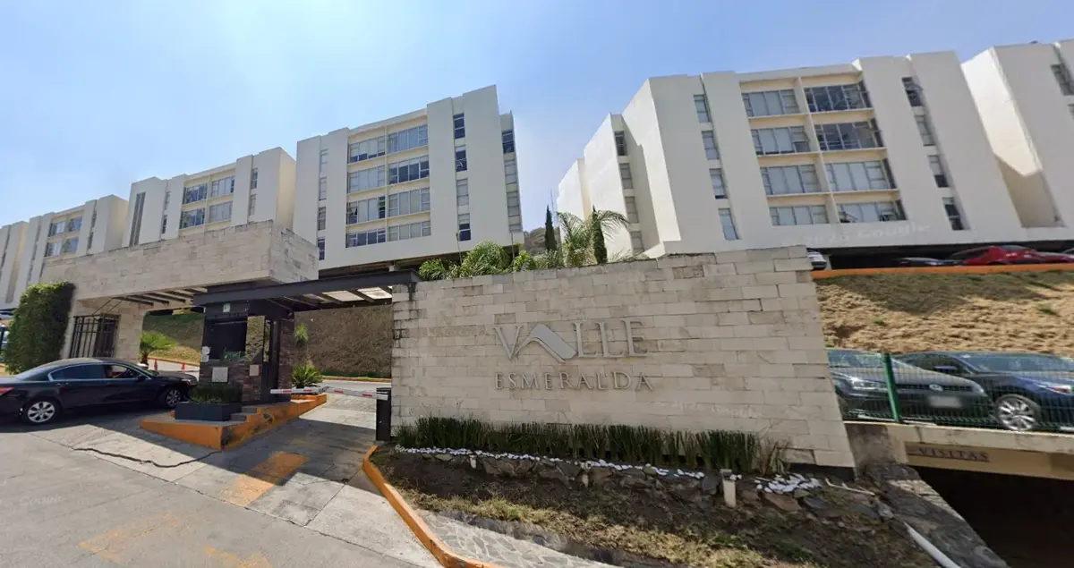 Departamento en venta en Bosque Esmeralda, Atizapán de Zaragoza — foto 1 de 8