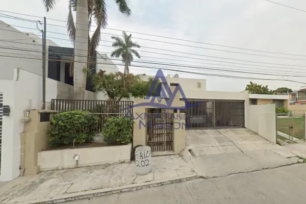 Casa de Remate en Colonia Minerva Tampico Tamaulipas