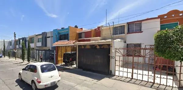 Casa en venta en Huentitan El Bajo, Guadalajara — foto 2 de 9