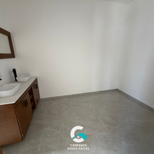 Casa en venta en Jardines Coloniales, Saltillo — foto 3 de 15