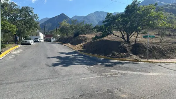 Terreno en Venta en Hacienda los Encinos, Monterrey, Nuevo León 2