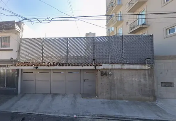 Casa en venta en Lomas Hipodromo, Naucalpan de Juárez — foto 2 de 7