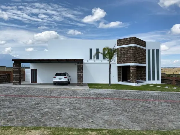CASA EN RENTA CHIPILO