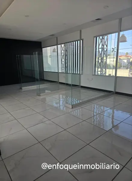 Edificio en renta en Residencial San Patricio, Saltillo — foto 2 de 11