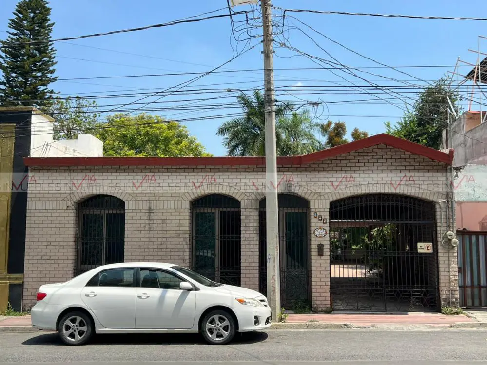 Casa en venta en El Cercado Centro, Santiago — foto 1 de 20