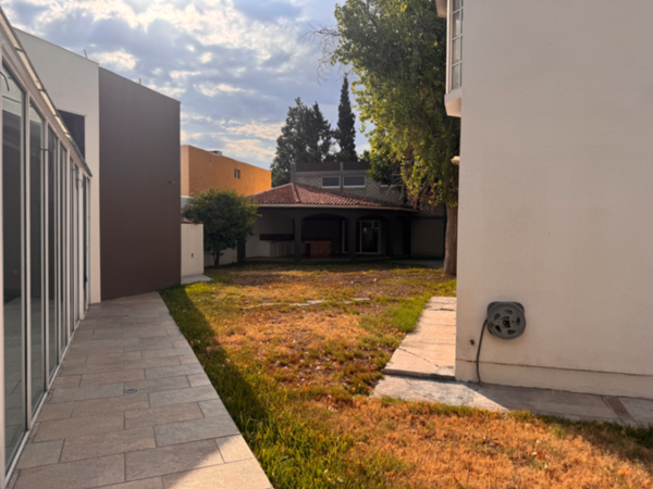 Casa en renta en Real de Peña, Saltillo — foto 2 de 34