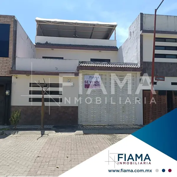 Casa en venta en Fraccionamiento Parque Ecológico, Tepic — foto 2 de 27