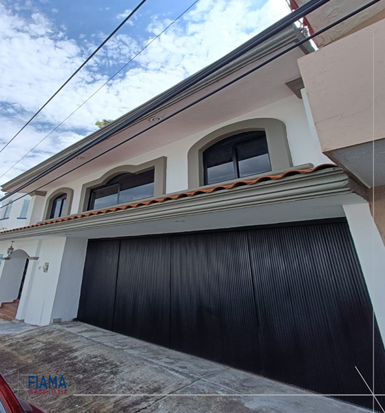 Casa en venta en Jardines de la Cruz, Tepic — foto 2 de 26