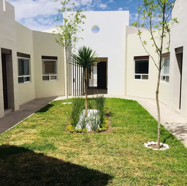 DEPARTAMENTOS EJECUTIVOS EN RENTA I  Col. Navarro