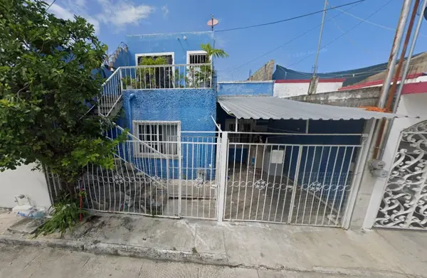 Casa en Remate Bancario en Supermanzana 91, Benito Juárez, Quintana Roo