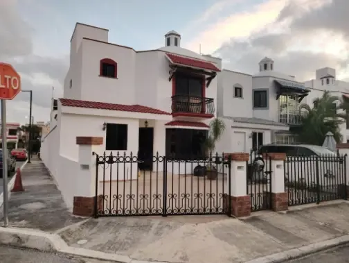 Casa en remate hipotecario en Supermanzana 25, Benito Juárez, Quintana Roo