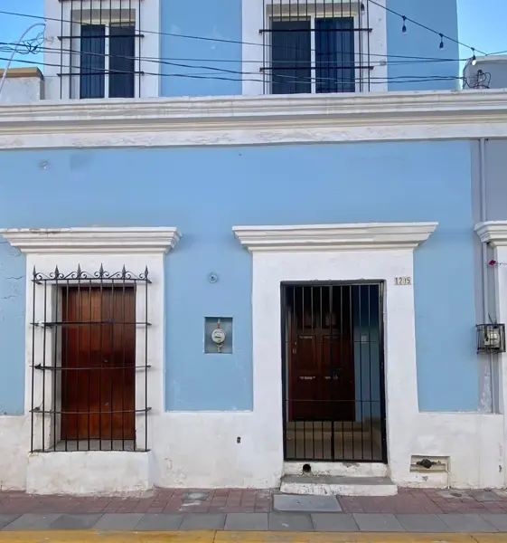 CASA AMUEBLADA EN RENTA, 2 RECAMARAS – CENTRO HISTÓRICO.