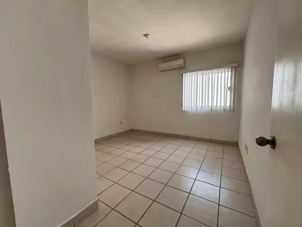 Casa en renta en Torreon Jardin, Torreón — foto 3 de 16
