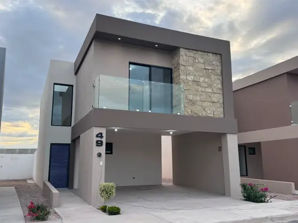 CASA EN VENTA EN CERRADA VIZCAYA CAMPOTERRA, TORREON COAH