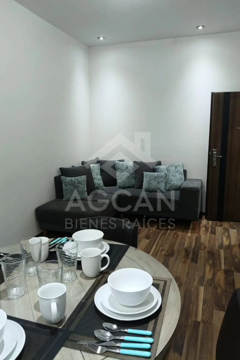 Departamento en renta en Virreyes Residencial, Saltillo — foto 1 de 8
