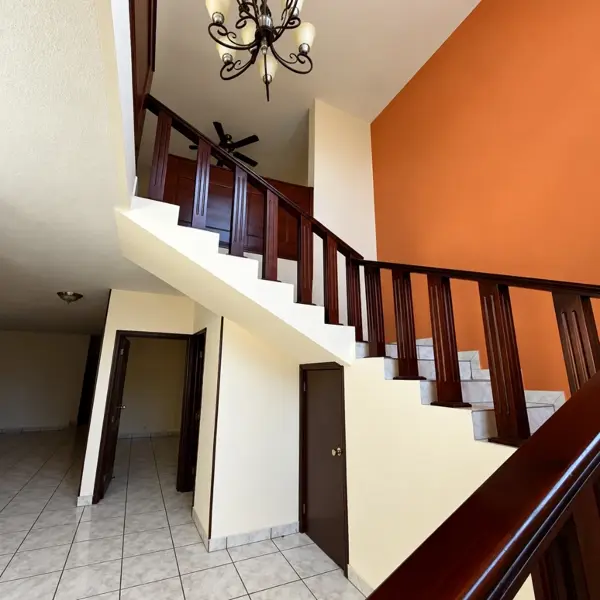 Casa en venta en Portales de Aragón, Saltillo — foto 2 de 7