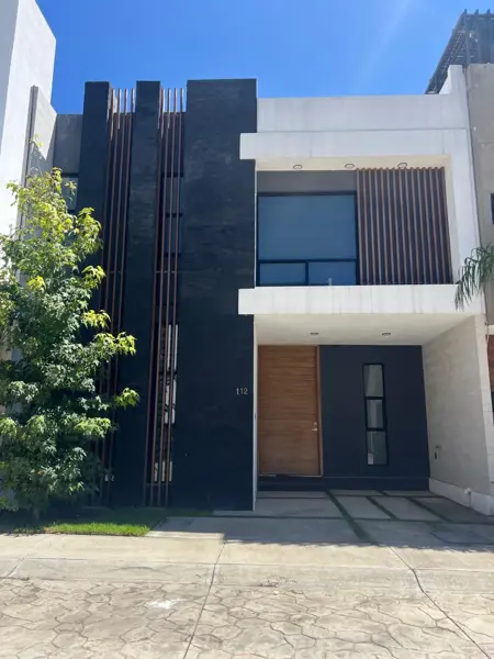 Casa en Venta Residencial Gema