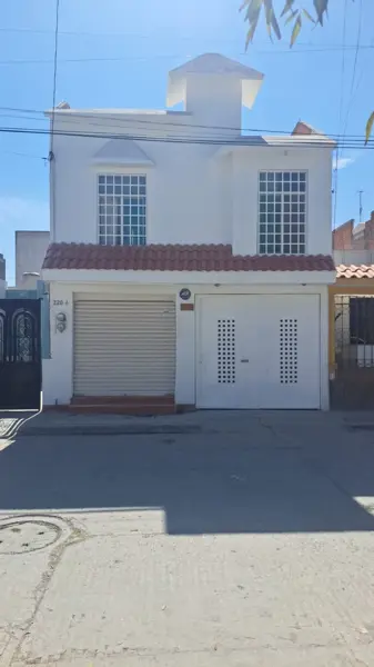 CASA EN VENTA, JARDINES DEL ROSARIO, VILLA DE POZOS, S.L.P.