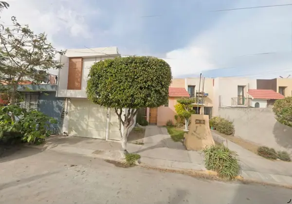 Oportunidad: Casa Habitacional en Tehuacán, Los Frailes I