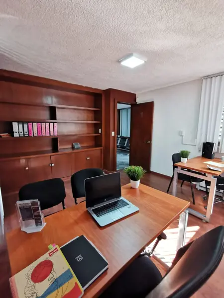 Oficina Para 3 Personas en Colonia Prados Providencia Gdl