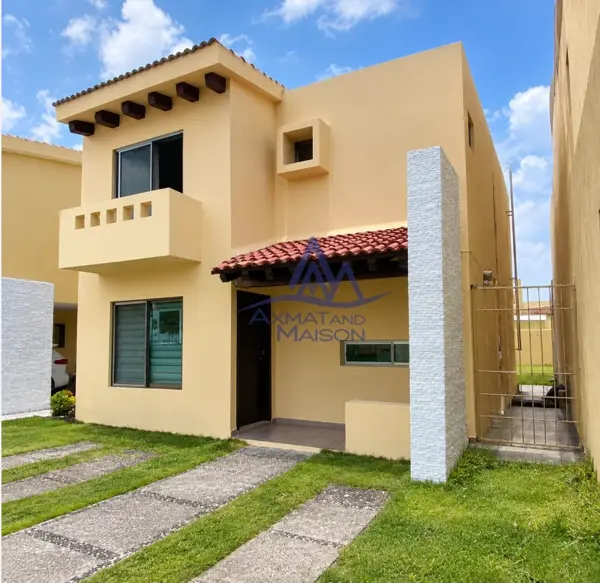 Casa de Remate Bancario en Puerta Magna, Centro de Tabasco: Oportunidad en Residencial