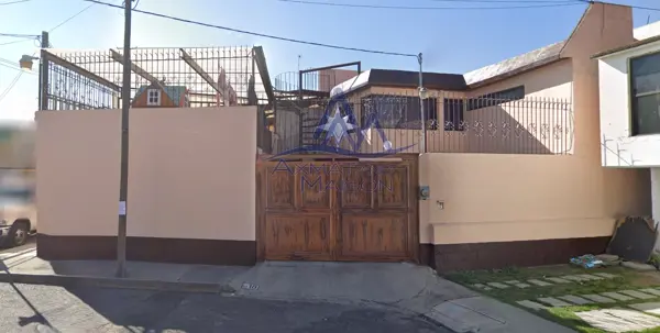 Casa en venta en Bosques del Valle 1a Sección, Coacalco de Berriozábal — foto 2 de 8