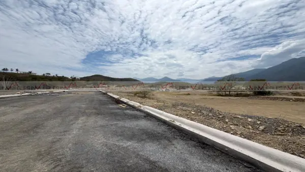 Terreno en venta en El Pueblito de Santiago, Santiago — foto 3 de 17